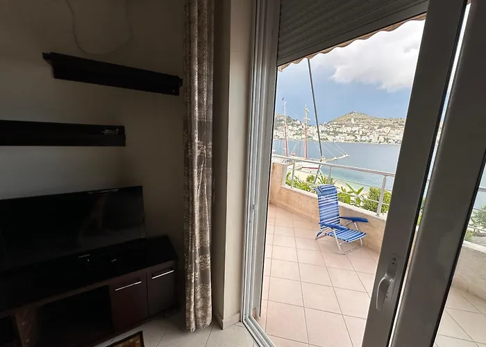 Lucky Apartments Sarande